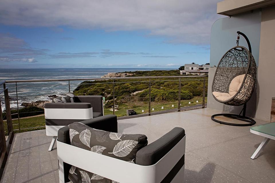 7 On Marine Hotel Hermanus Luaran gambar