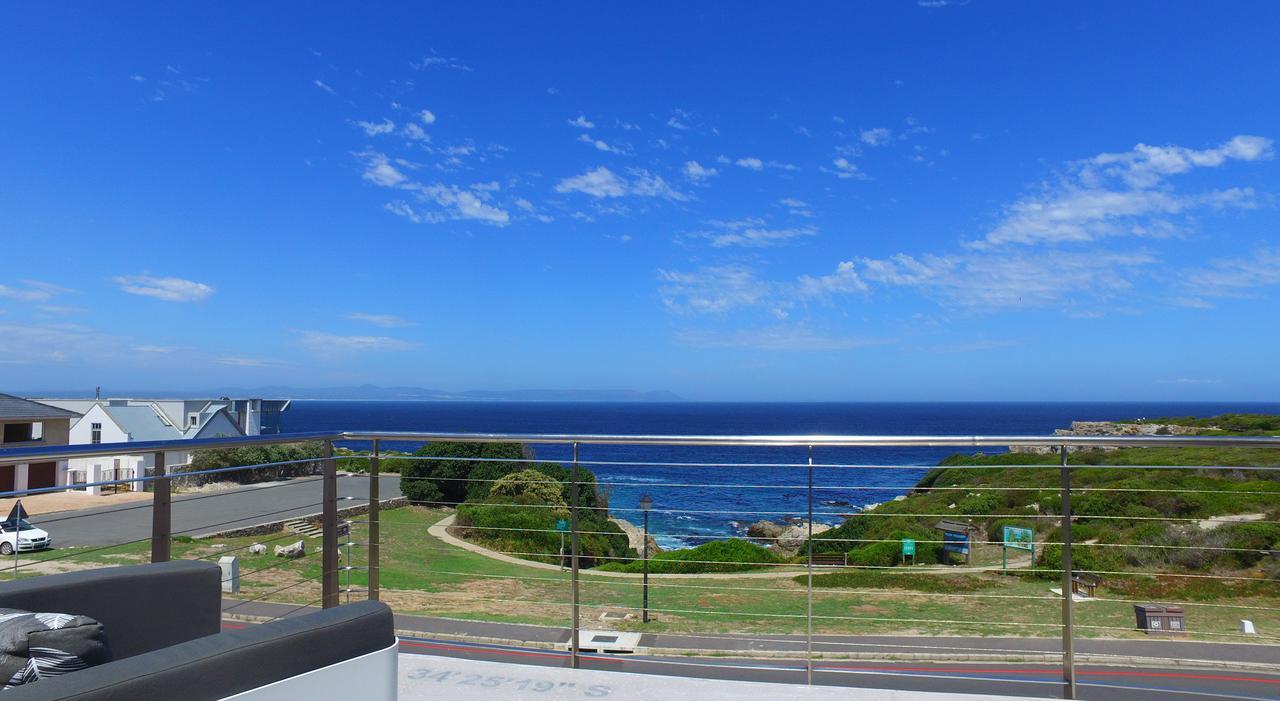 7 On Marine Hotel Hermanus Luaran gambar